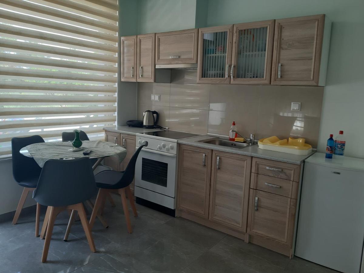 Soula'S Sunshine Green Apartment Nea Karvali Eksteriør billede