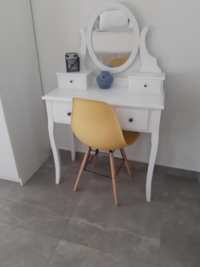 Soula'S Sunshine Green Apartment Nea Karvali Eksteriør billede
